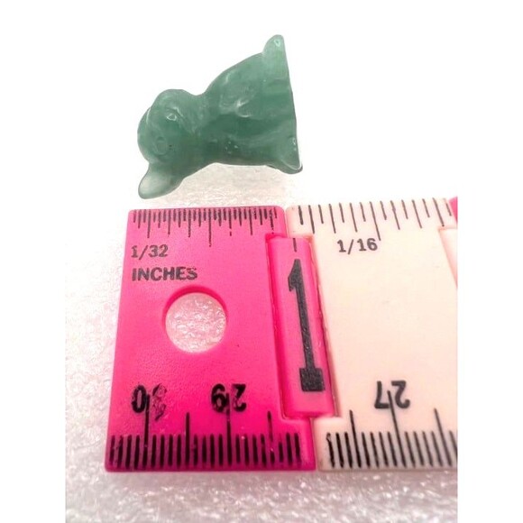 Adorable Green Fluorite Mini French Bulldog Carving - Picture 4 of 5